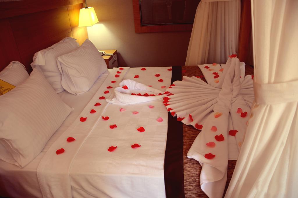ซีร์ บูติก โอเต็ล Hotel เดนิซลี ภายนอก รูปภาพ